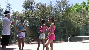 Tennis instructor gets shlong blown whilst two chicks hold him still
