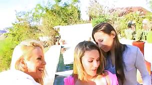Three breathtaking lesbo angels in hot group fucking action