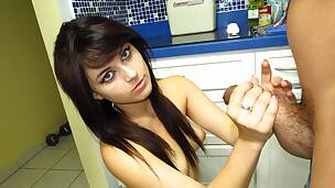culo bruna graziosa occhiali sega